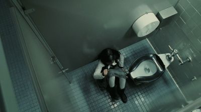 orphantrailer29.jpg
