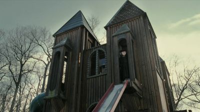 orphantrailer42.jpg