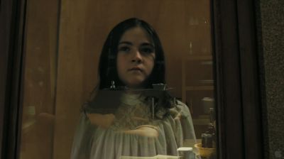 orphantrailer48.jpg