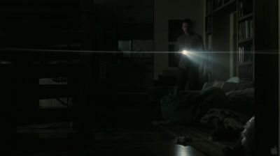 orphantrailer72.jpg