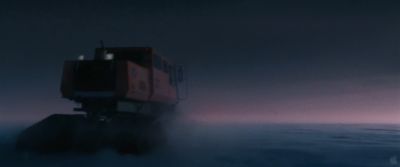 whiteouttrailer31.jpg