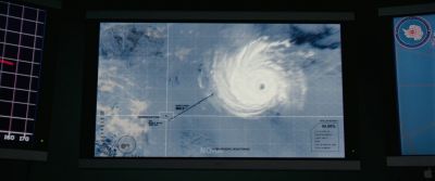 whiteouttrailer32.jpg